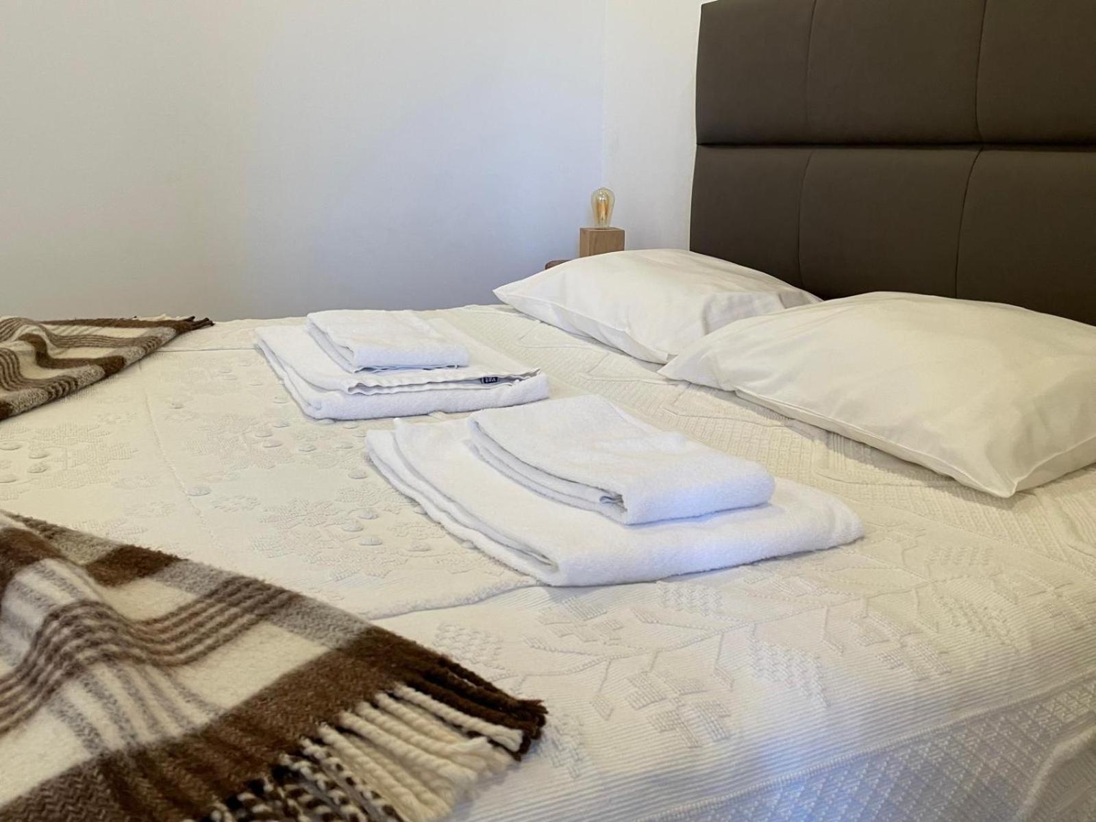 Casa De Xisto Ti Lucilia